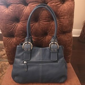 Ladies Tignanello Leather Purse 👛